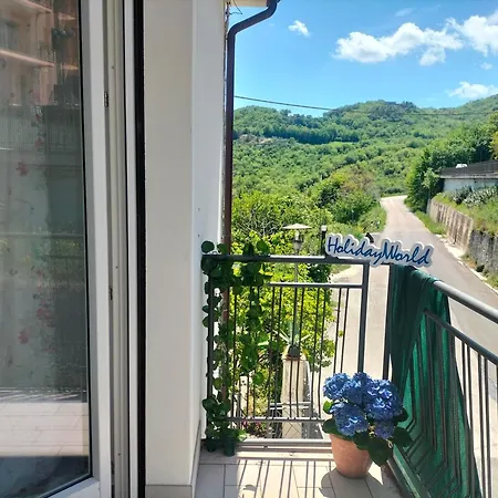 Casa Quercia Grande By World